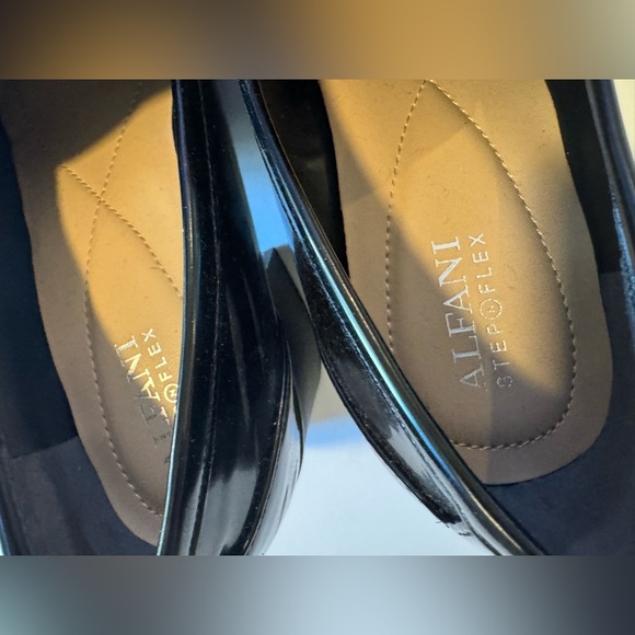 Alfani step n flex Patent leather heeled loafers - Picture 4 of 10